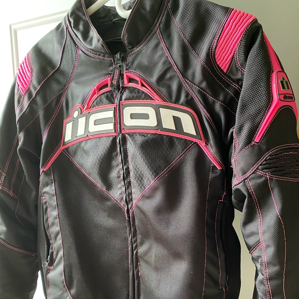 Motorcycle jacket
